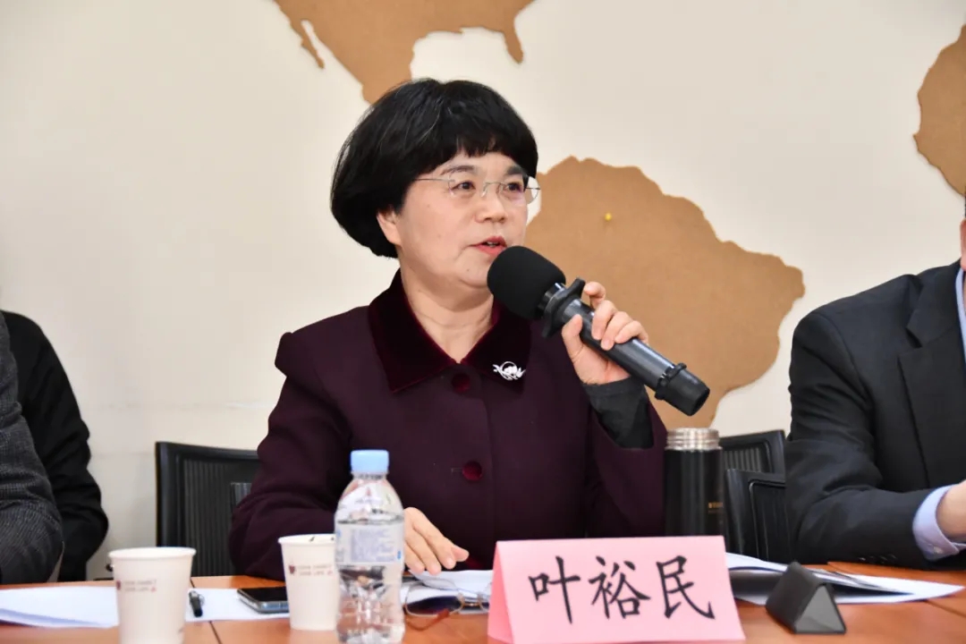 f042bf6c7d424be491e245e5a5e335f3.jpg f042bf6c7d424be491e245e5a5e335f3.jpg